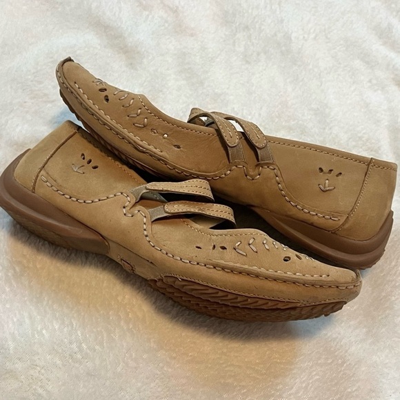 Hush Puppies Wave Reflex Tan Suede Leather Slip On Comfort Flats Women’s Size 7 - Picture 5 of 8